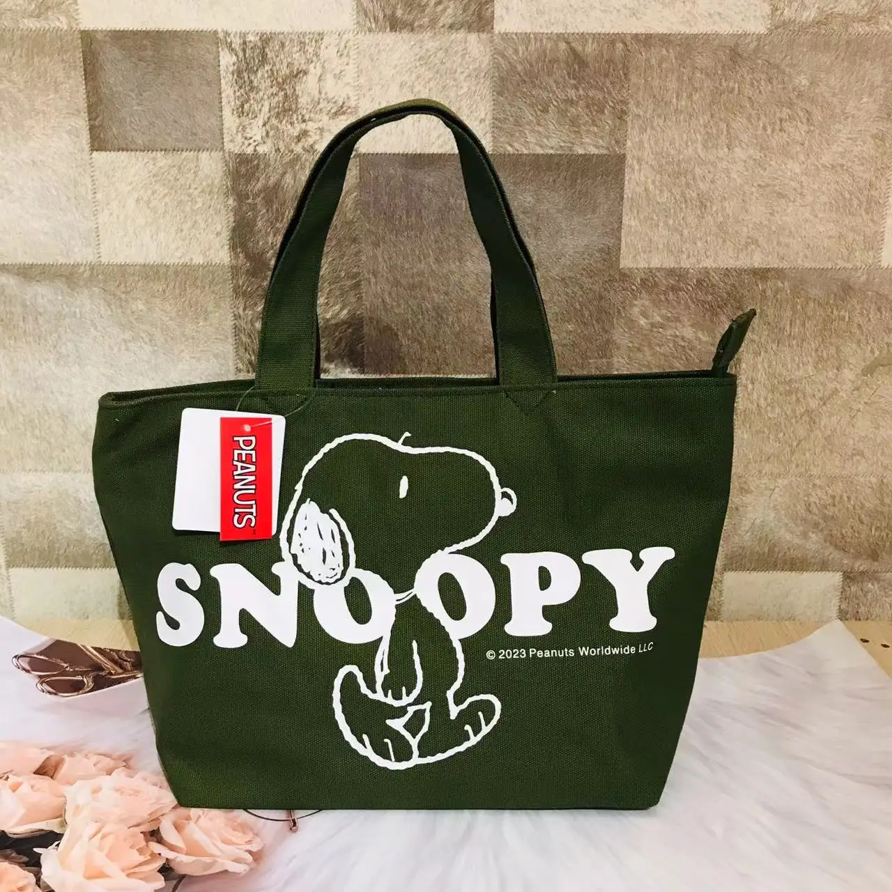 2023 Новая Сумочка Snoopy с мультяшным рисунком, сумка для хранения Бенто, сумка-тоут, Большая вместительная плюшевая игрушка в стиле Аниме Каваи, подарок на день рождения для девочки 3