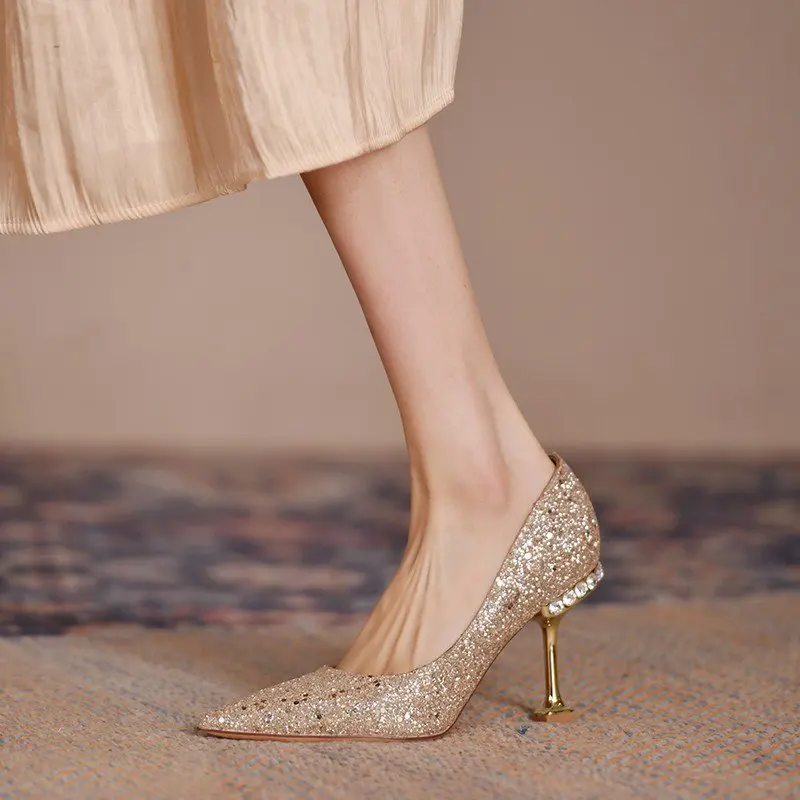 HiRoch, весенне-осенние женские туфли на высоком каблуке 7 см, цвета: золотистый, серебристый, на шпильке, с острым носком, без застежки, из искусственной кожи, Повседневная женская обувь 3