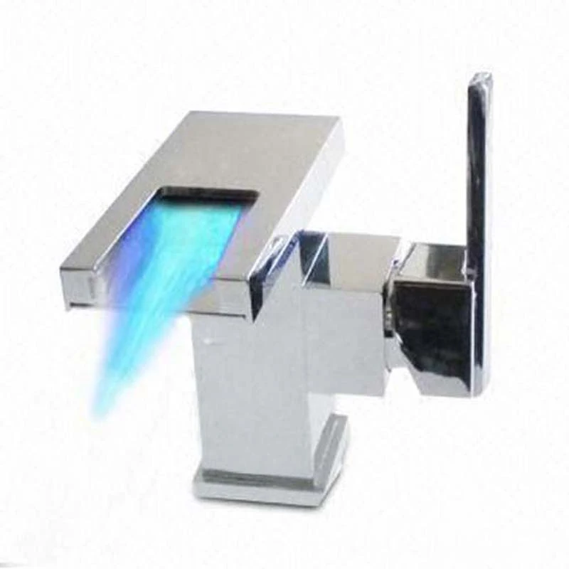 OLFEY Роскошный смеситель для ванной комнаты с горячей и холодной водой для умывальника, хромированный светодиодный светильник 3