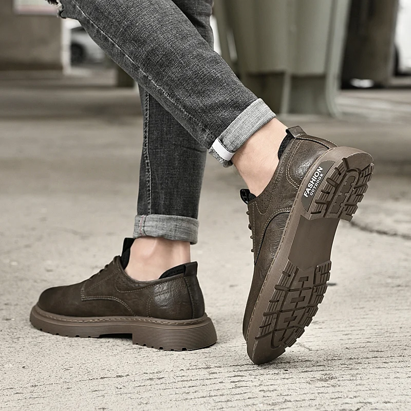 Кожаная обувь для мужчин, Новинка 2023 года, Высококачественная классическая черно-коричневая обувь в стиле Дерби, Мужская Молодежная Приятная Повседневная обувь для улицы, мужская 2