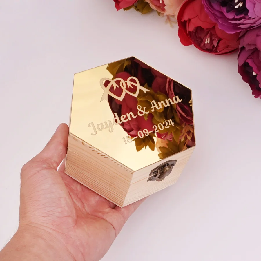 Шестиугольная Акриловая Зеркальная коробка с Сердечками, Пользовательское Имя, Дата, Подарочные деревянные коробки для Вечеринок, Свадебный держатель для конфет, Декор дисплея 1
