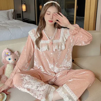 Женский Костюм-пижама из золотистого бархата нового стиля 2022 года, Корейская версия, Весна, осень и зима, можно носить как дома.