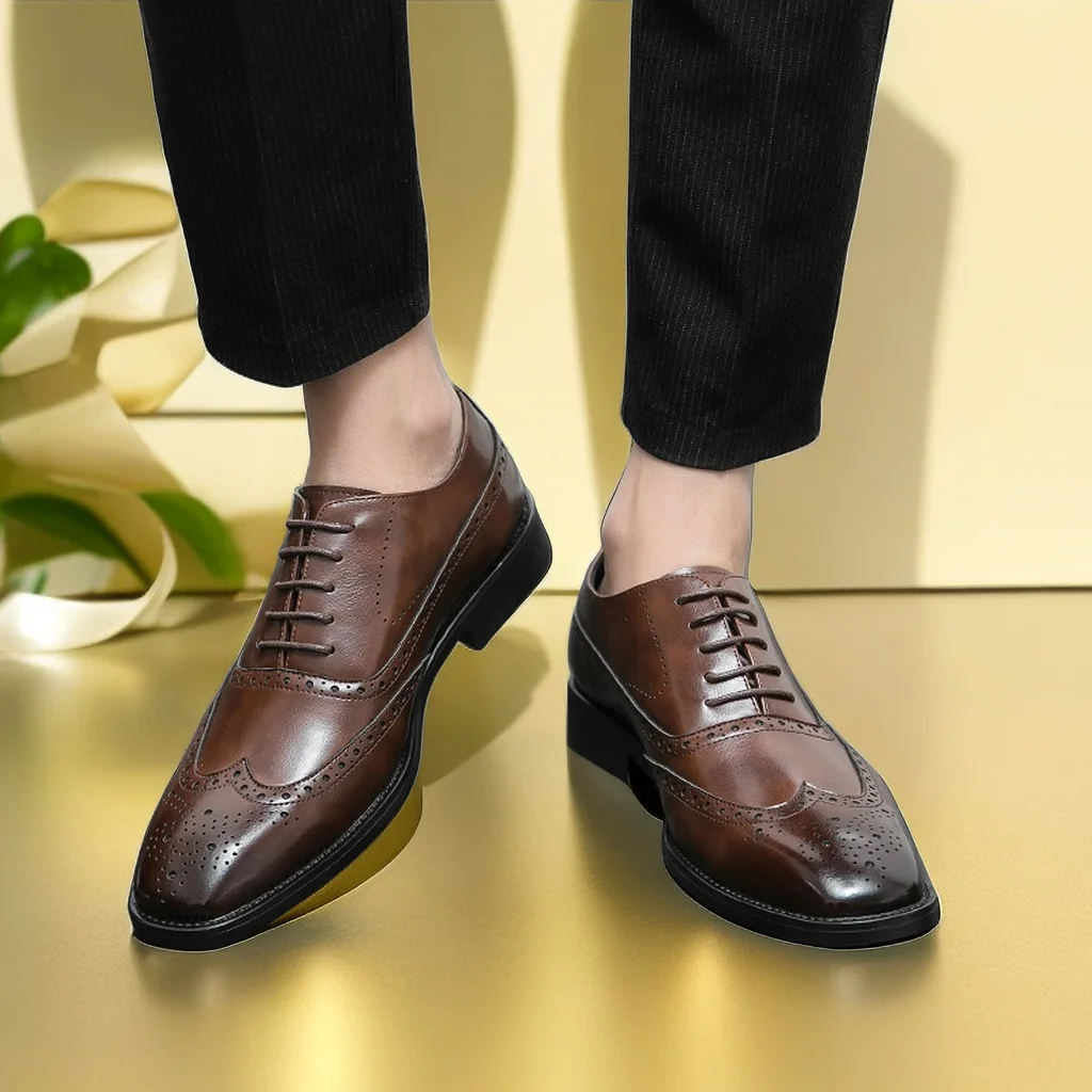 Новые Коричневые мужские туфли с перфорацией типа 